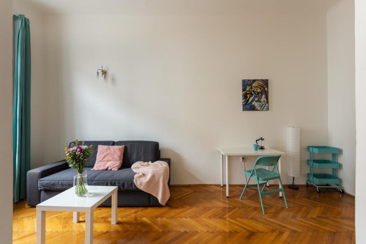 Welcoming Flat In Vinohrady By Prague Days Apartment Exterior photo